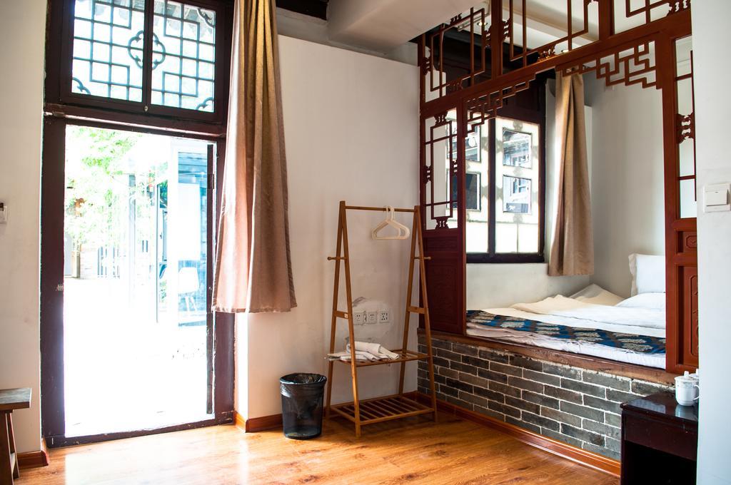 Hotel Fly By Knight Pingyao Courtyard Exterior foto